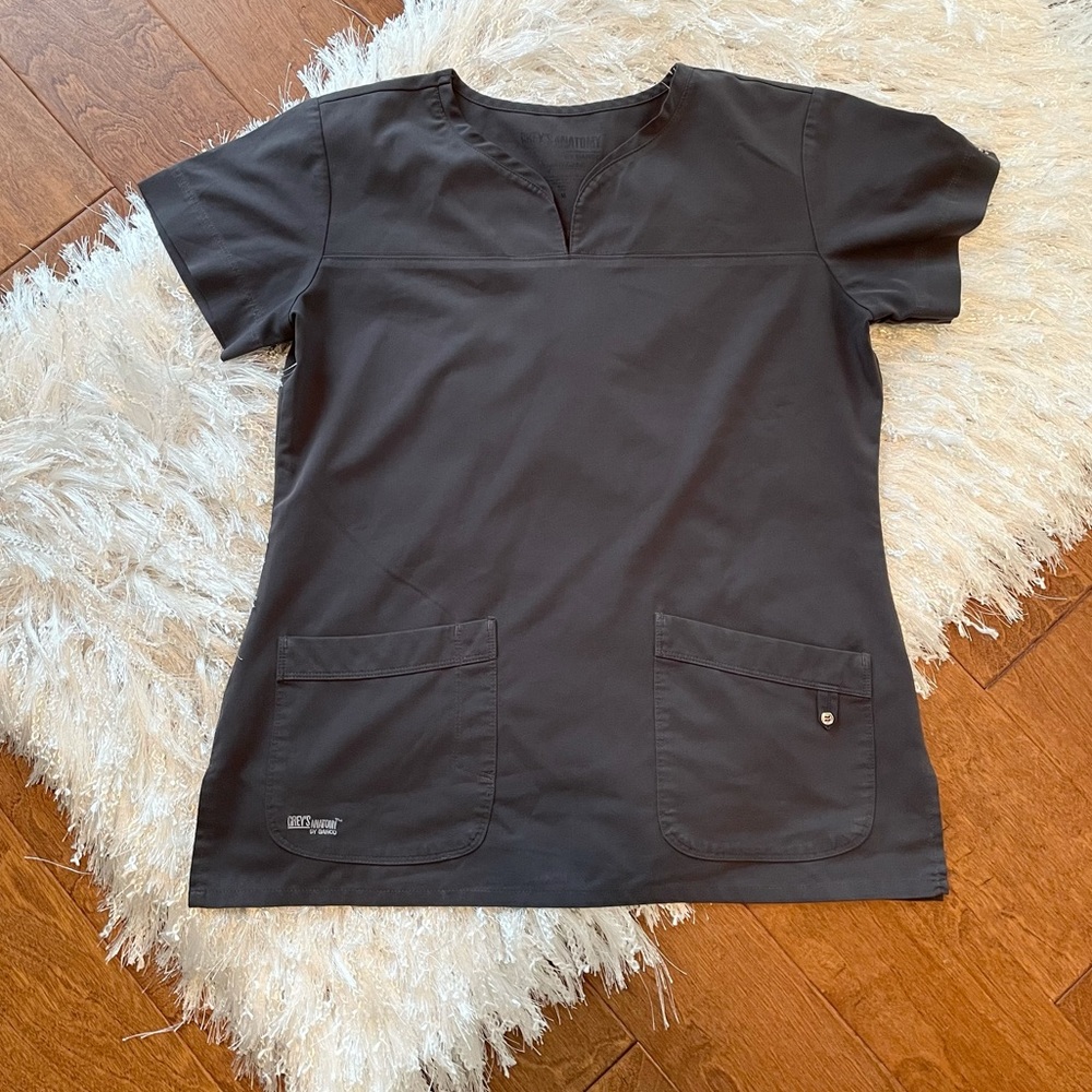 💜 Grey’s Anatomy Scrub Top women’s size medium